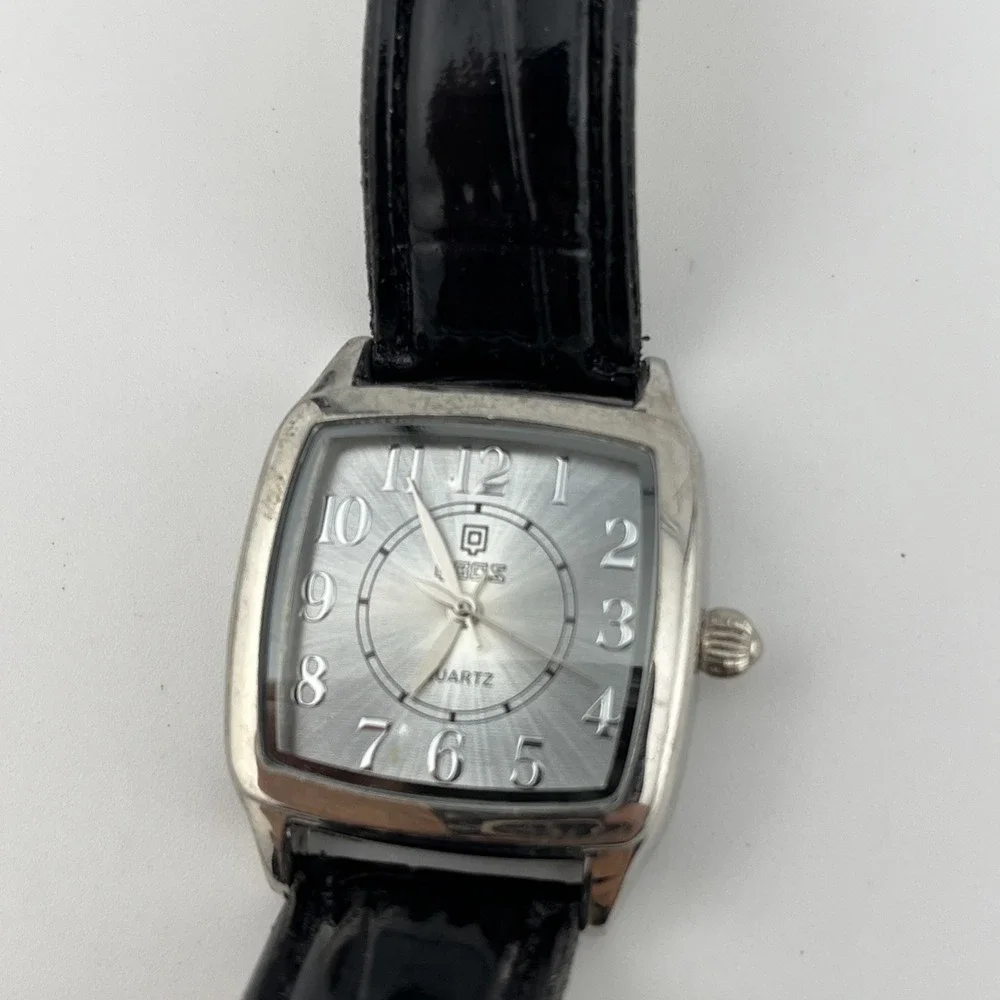 QBOS Watch Women‎ 30mm Silver Case Black Faux Leather Band- New Battery